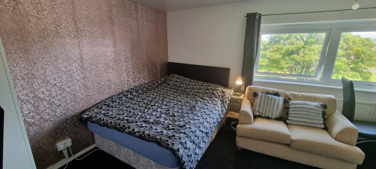 Spacious Room With Kichenet Rotherham Zewnętrze zdjęcie